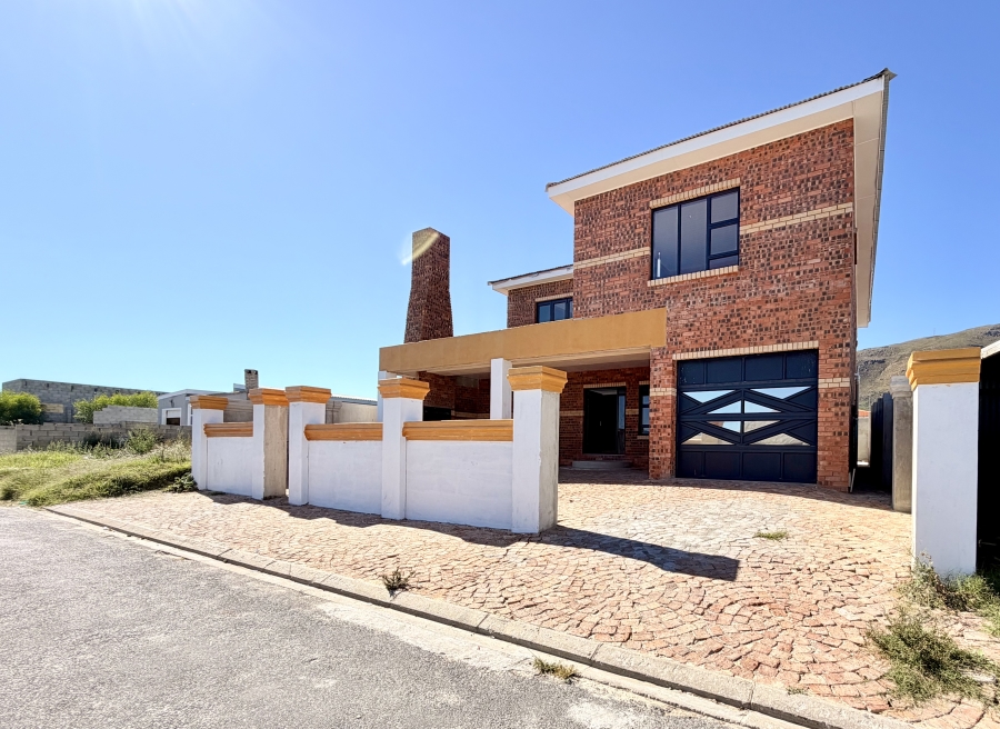 5 Bedroom Property for Sale in Hawston Western Cape